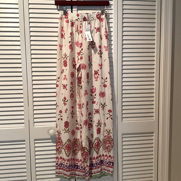 NWT! ZARA Palazzo Pajama Style Paisley Pull On Pants Cream Red - Size XS - Picture 4 of 6